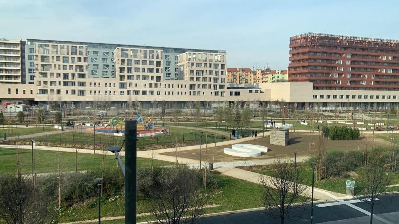 מילאנו Confortevole Bilocale In Largo Marinai D'Italia מראה חיצוני תמונה